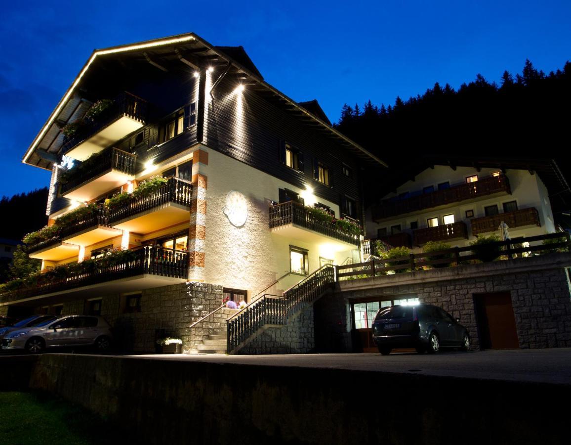 Hotel Cardo Isolaccia Exterior foto